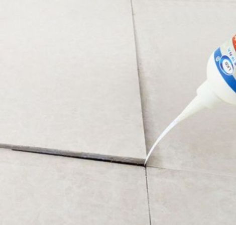 山南瓷砖空鼓维修公司分享卫生间瓷砖脱落的原因可能有以下几点